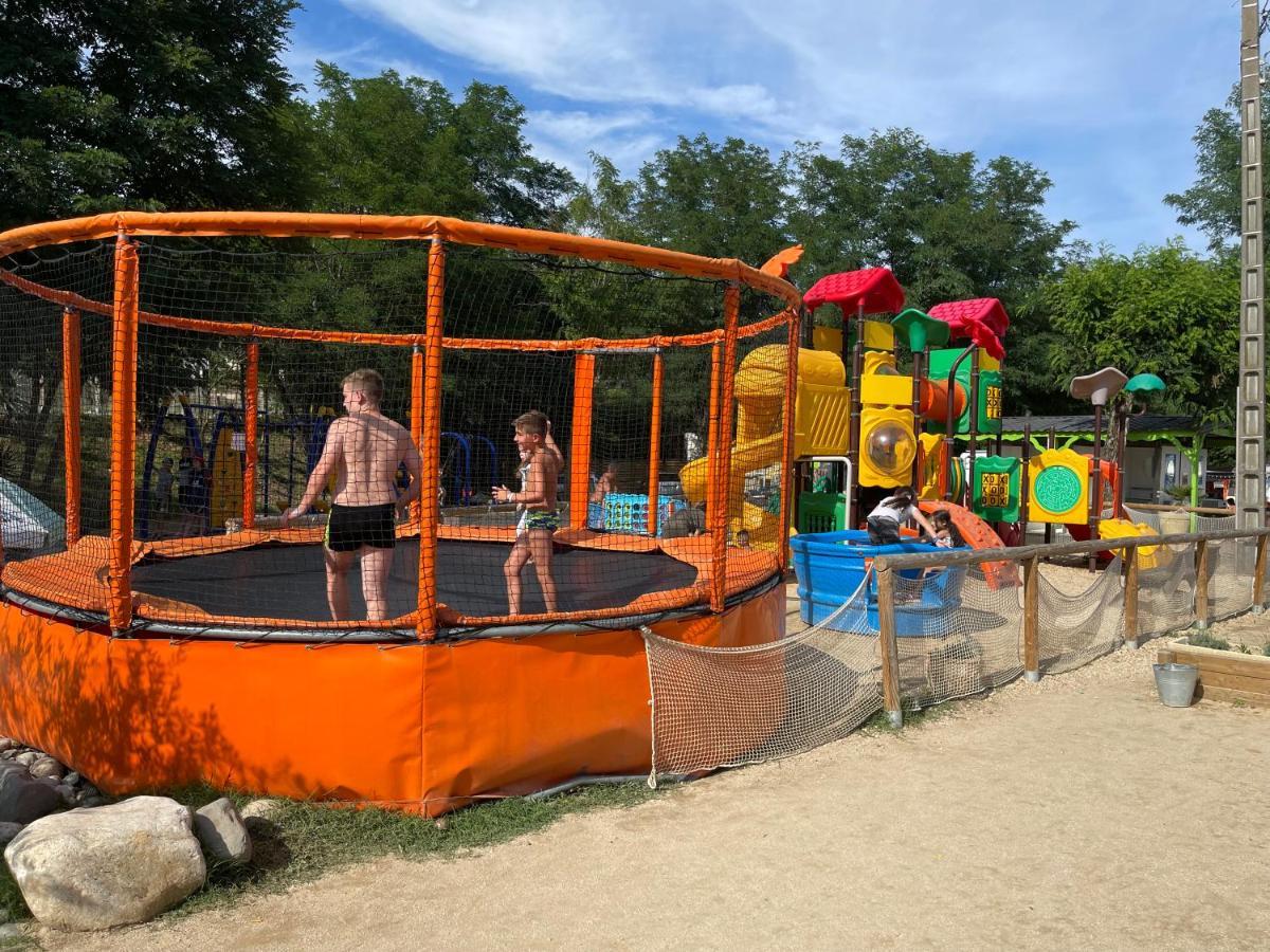 Camping Paradis Family Des Issoux Lalevade-d'Ardeche Exterior photo